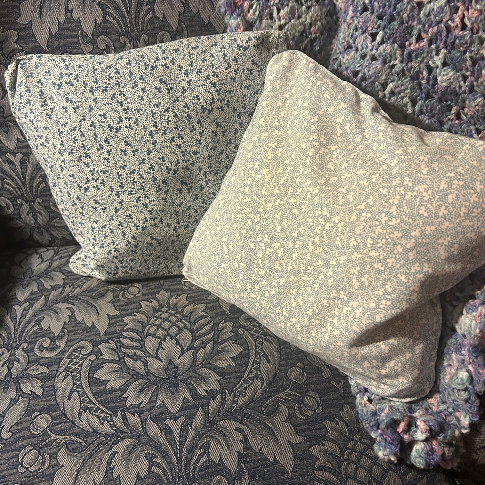 Set of 2 Vintage 1980s Laura Ashley Floral Pillows Handmade
